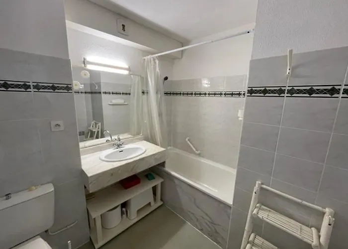 Confortable 4 Pers Avec Terrasse Et Acces Piscine A Vieux-boucau - Fr-1-379-153 דירה *